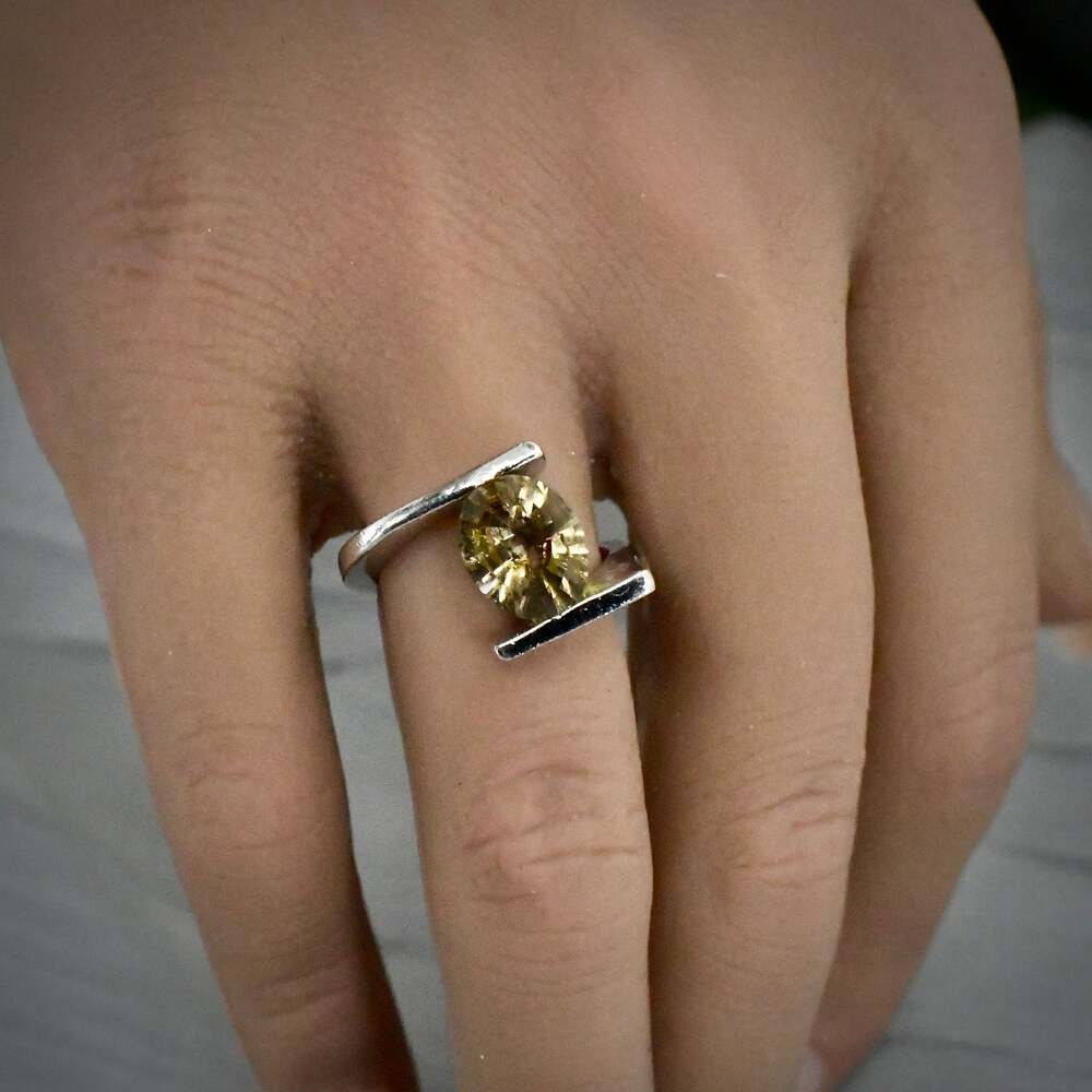 Vintage Modernist 925 Sterling Silver Bypass Ring Smoky Quartz Size 5.5